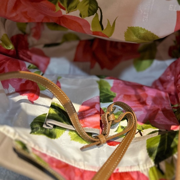 Osprey tote and wallet. - Picture 2 of 6